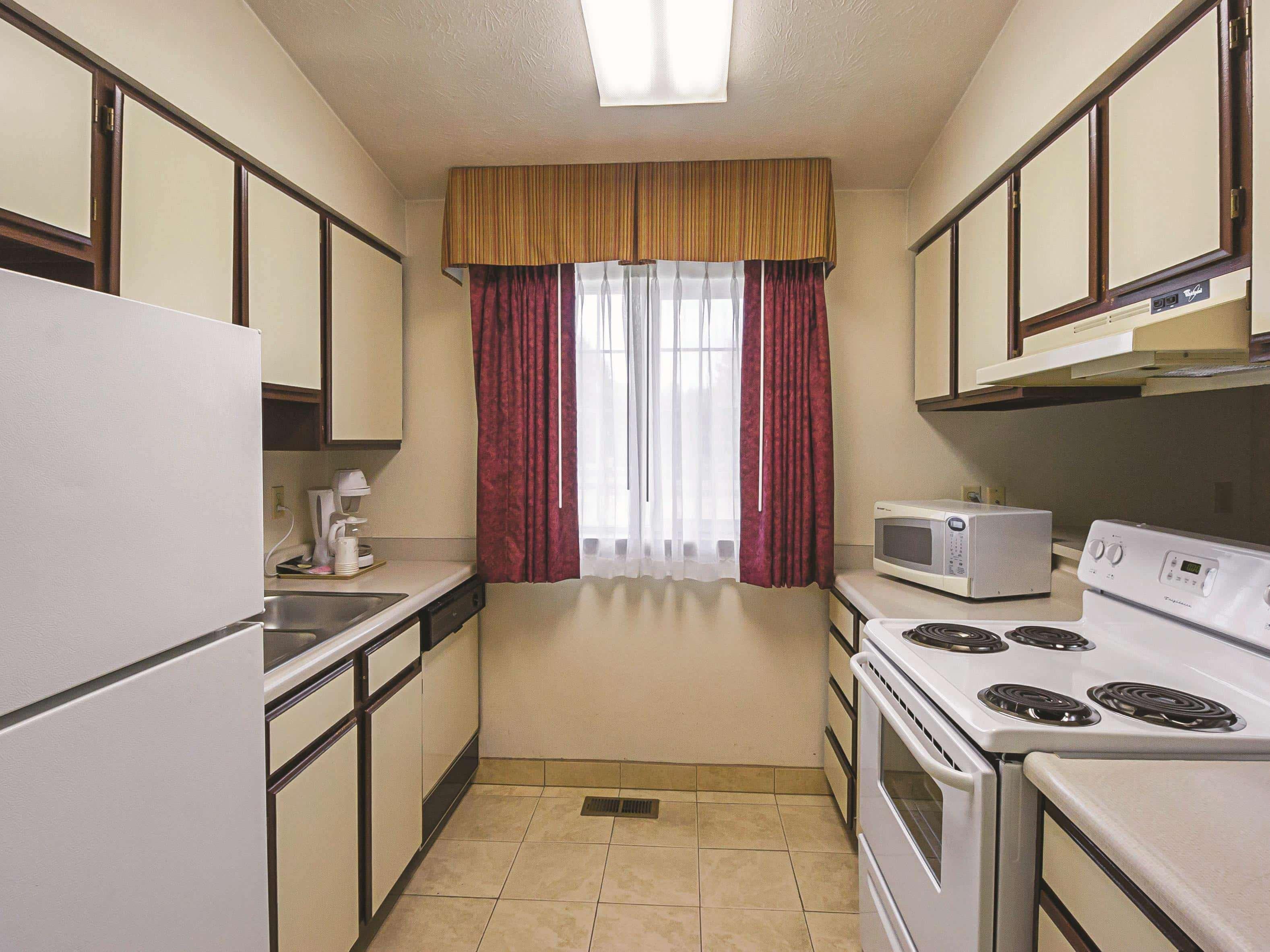 La Quinta By Wyndham Woodburn Hotel Luaran gambar