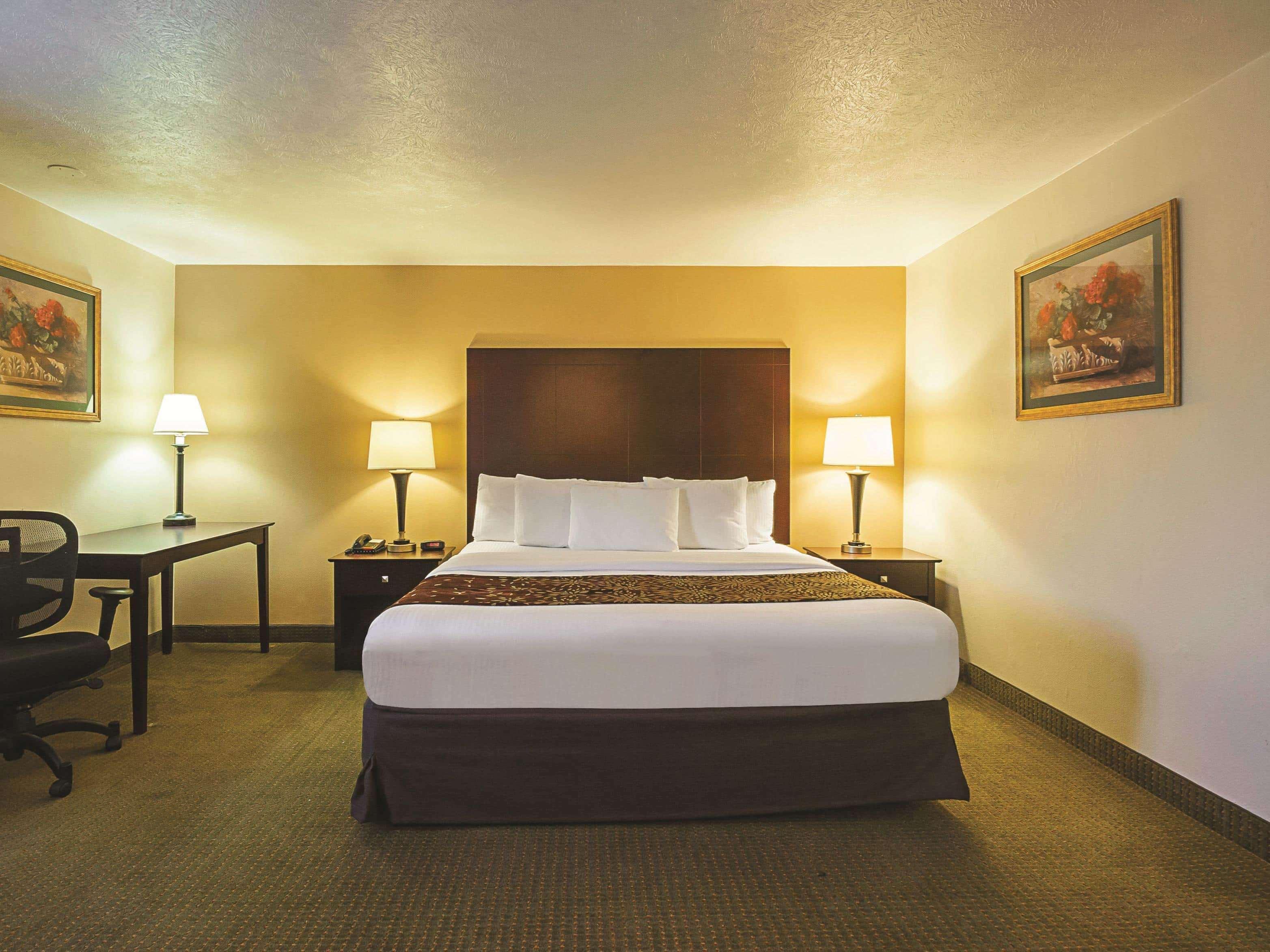 La Quinta By Wyndham Woodburn Hotel Luaran gambar